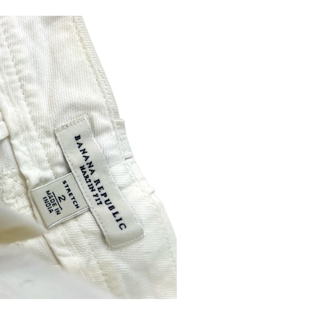 Banana Republic | 2 | Martin Fit Shorts White 5" Inseam Women's Walking Cuffed - Picture 2 of 4